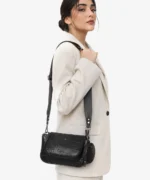 کیف دوشی زنانه سه‌بخشی چرم دست‌دوز مدل سوفیا - Image 2